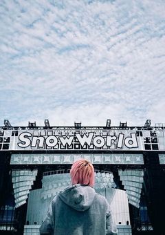 SnowManのアニメオタクには彼女がいた！？