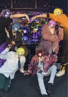 世界一の魔法使いと6人の少年