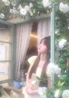 お 嬢 様 は 5 人 の 執 事 に 溺 愛 さ れ て ま す