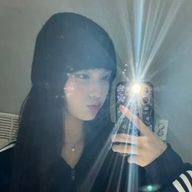 kikiᡣ𐭩∗*ﾟさんのアイコン画像