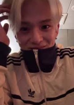 仔 猫 ち ゃ ん 拾 い ま し た　.