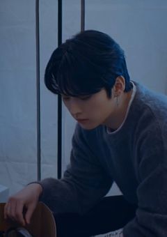 𝑁𝑒𝑣𝑒𝑟 𝐸𝑛𝑑𝑖𝑛𝑔 𝑆𝑡𝑜𝑟𝑦