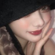 우란🩷ྀིさんのアイコン画像