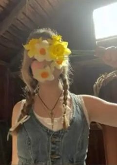 唯一のお友達、まさかの芸能人でした ,