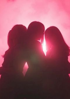 　‎𖤐 ̖́-‬ Create the Unforgettable