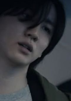 　六音 の "愛されない" コ