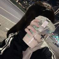 桜奈🍮🚬🎧さんのアイコン画像