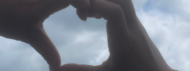 Ayakaさんの壁紙画像