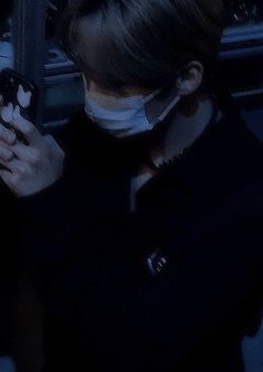 後輩への依存 ，