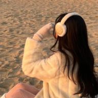 LUMI🎧💛@안녕🫰🏻  ͗ ͗〰︎︎♡さんのアイコン画像