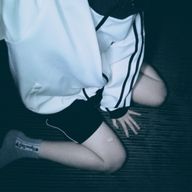 ×病み病み成瀬さんのアイコン画像