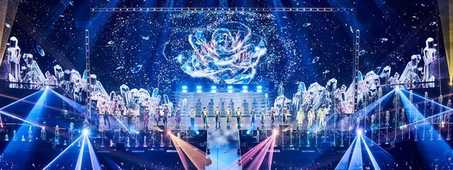 小望　美月2さんの壁紙画像