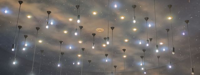夜月鈴鹿さんの壁紙画像
