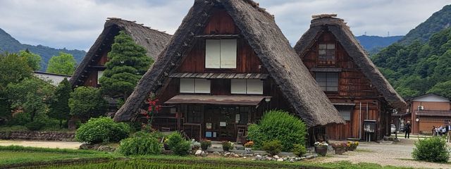 九尾狐さんの壁紙画像