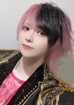 私が助けた人、学園の王子様だったんですけど？！