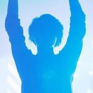 やみさんのアイコン画像
