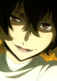 探偵社員は小さな探偵さんに怪しまれているようです