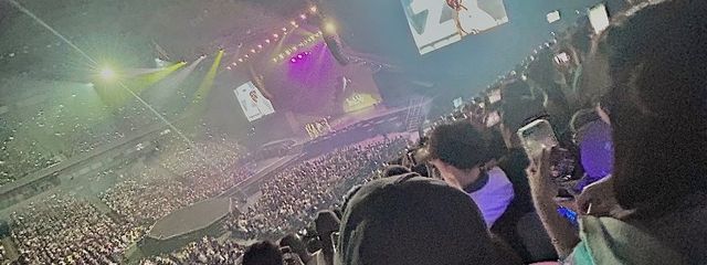 及 川 逢 衣 さんの壁紙画像
