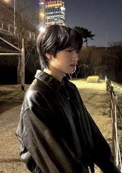 再会した幼なじみはアイドルになってた!?