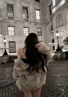 高嶺の花は守られています