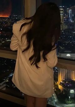 　コミュ力愛嬌満点アイドル　