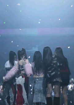 HYBE の 溺愛ぐるーぷ