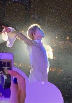 ファンとアイドルの関係だから