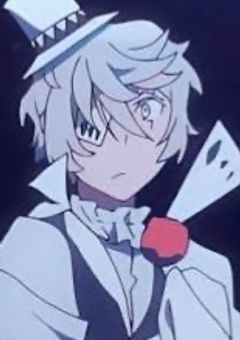 類は友を呼ぶらしい。