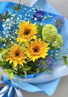 君がくれたその花は