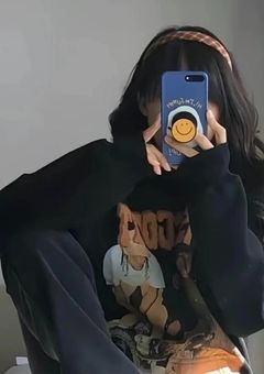 S T P R に 所 属 し て る 女 の 子 は 元 プ ロ ダ ン サ ー  。