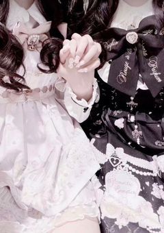 𓊆ྀི ପ🎀ଓ 𓊇ྀི