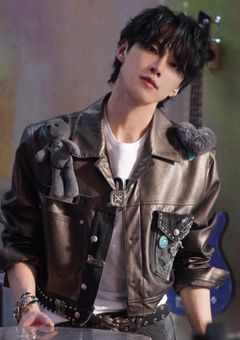 先輩の事が忘れられないツンデレ系女子