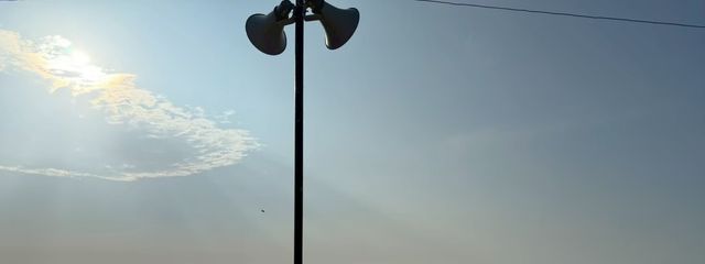 リィ　@ホォロバ百%さんの壁紙画像