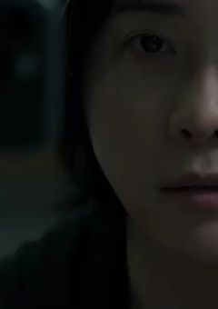 謎の男の幼なじみ
