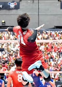 試合見てたら日本代表に一目惚れされました。