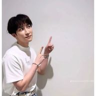 🦋୨୧𝑴𝑶𝑴𝑶𝑲𝑨୨୧💜さんのアイコン画像