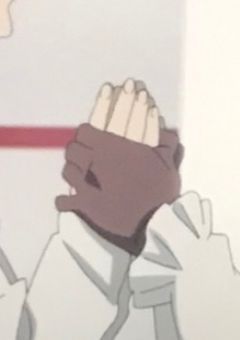 黒い鼠さんは、白い道化師から逃げ延びたい