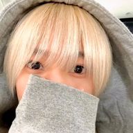 虹彩(`･v･´ )NIAさんのアイコン画像