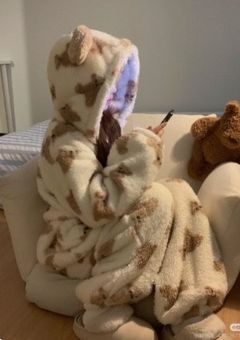 幼　馴　染　み　が　転　校　生　だ　っ　た　件　．