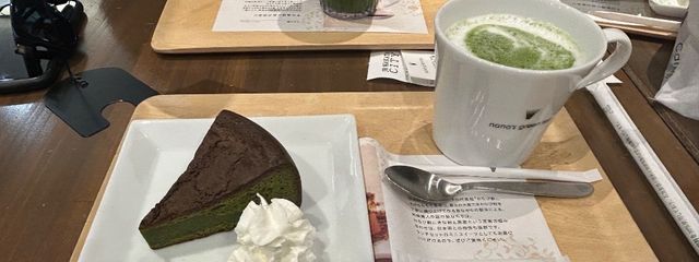 え、犬猿を見るために生まれてきたっけ？？さんの壁紙画像