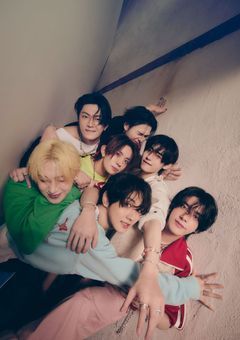 世界的アイドルとの恋…なんて…！