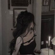 　りる　さんのアイコン画像