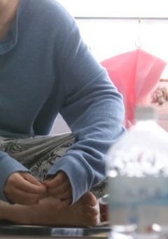 引きこもりのバカップル ..... ??