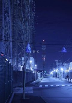 # 空白を飲み込んだ 。