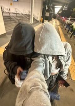 スノストの可愛い双子の妹