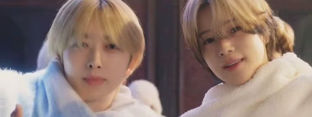 K × Rさんの壁紙画像