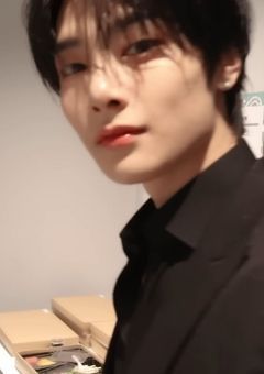 家事代行サービスアルバイトの私とアイドルのあなた