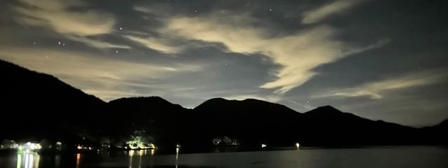 零寧🐈‍⬛💄さんの壁紙画像