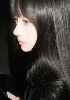 有名事務所の堕天使ちゃん