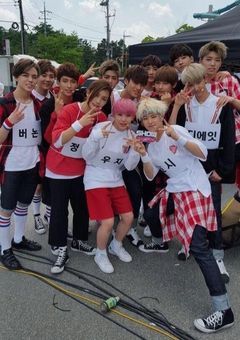 拾ったのは13人の高校生